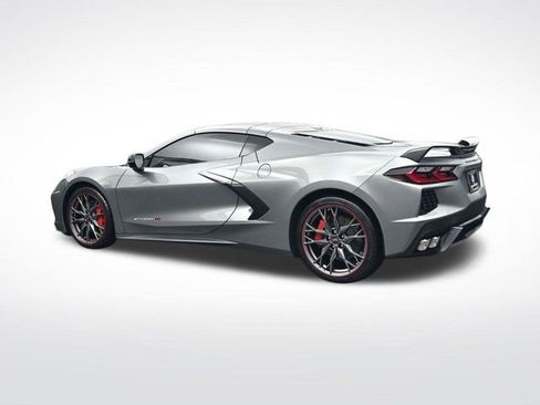 Used 2024 Chevrolet Corvette Stingray Coupe w/ Z51 Performance Package image 7