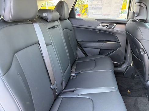 New 2026 Kia Sportage EX FWD image 23
