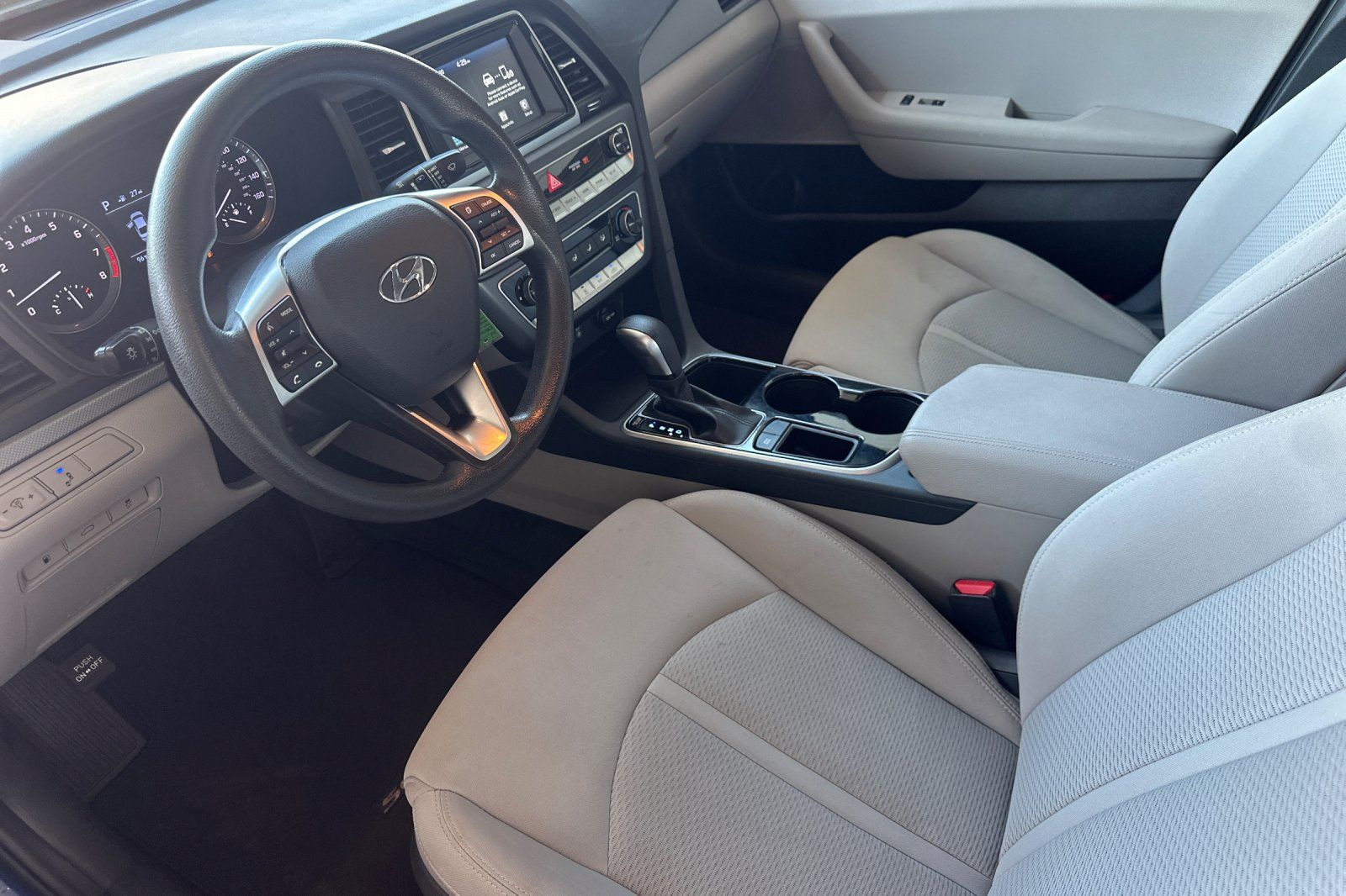 Used 2019 Hyundai Sonata SE FWD image 9