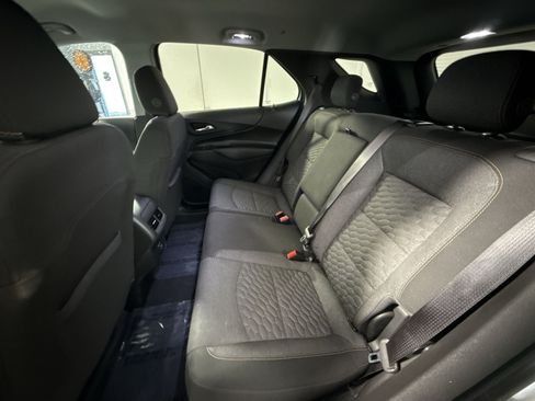 Used 2020 Chevrolet Equinox LT FWD image 25