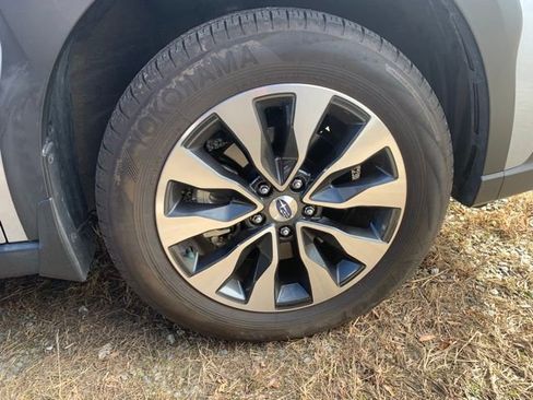 Used 2024 Subaru Outback Limited XT image 27