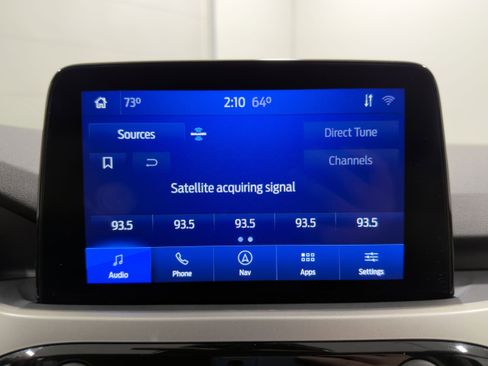 Used 2020 Ford Escape SE image 14