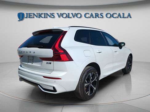 New 2026 Volvo XC60 B5 Core image 8