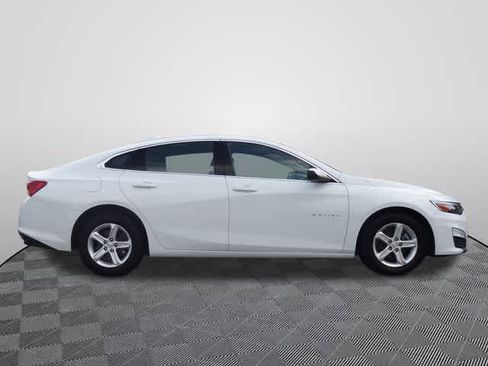 Used 2023 Chevrolet Malibu LT FWD image 4