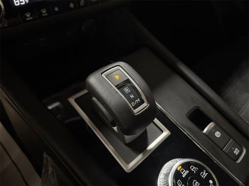 Used 2022 Mitsubishi Outlander SE image 20