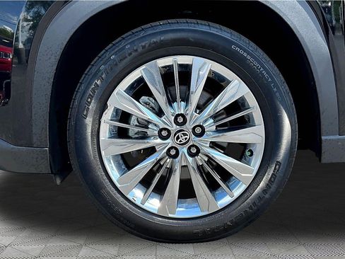 Used 2024 Toyota Grand Highlander AWD image 35