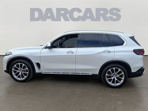 Used 2025 BMW X5 xDrive40i AWD/4WD image 4