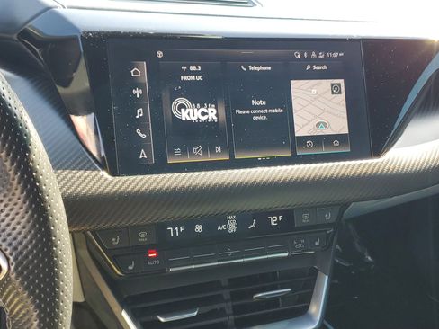 Used 2022 Audi e-tron GT Premium Plus w/ Performance Package image 28