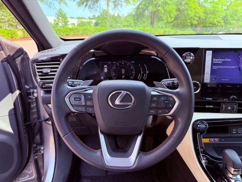 Certified 2024 Lexus NX 250 FWD image 20