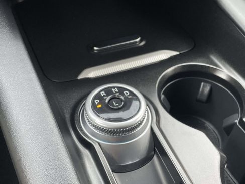 Used 2025 Ford Explorer ST-Line w/ Premium Package image 39