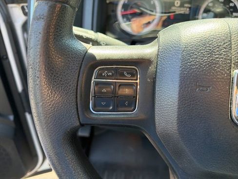Used 2018 RAM 1500 Classic SLT RWD image 20