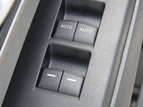 Used 2019 Honda CR-V EX image 19