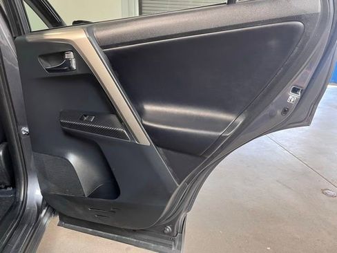 Used 2014 Toyota RAV4 Limited w/ Technology Package image 15