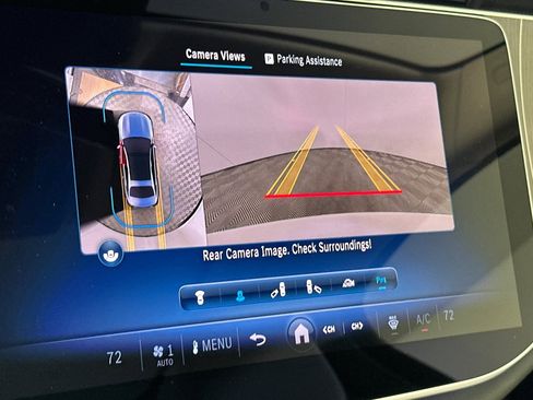 Used 2025 Mercedes-Benz E 350 Sedan image 18