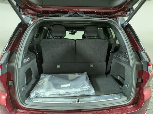 New 2026 Jeep Grand Cherokee L Summit AWD/4WD image 10