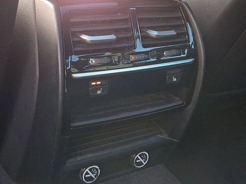 Used 2019 BMW 530i xDrive image 11