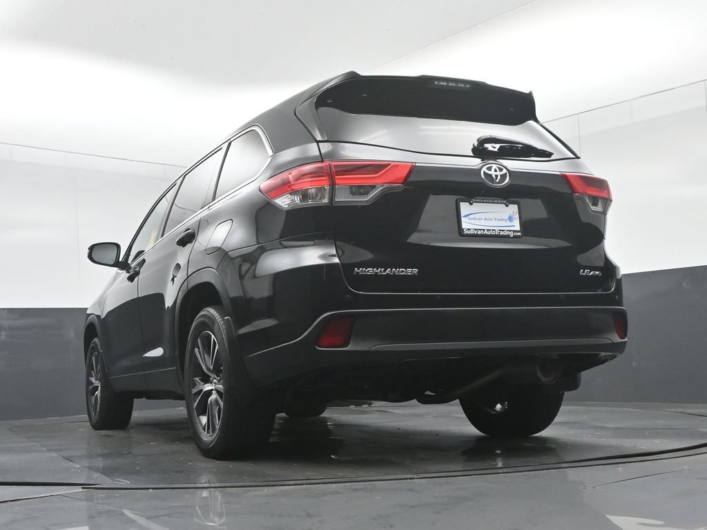Used 2019 Toyota Highlander Plus AWD/4WD image 63