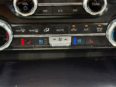 Certified 2022 Ford F150 Lariat AWD/4WD image 30
