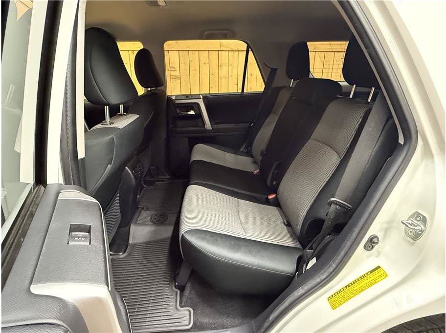 Used 2023 Toyota 4Runner SR5 AWD/4WD image 12