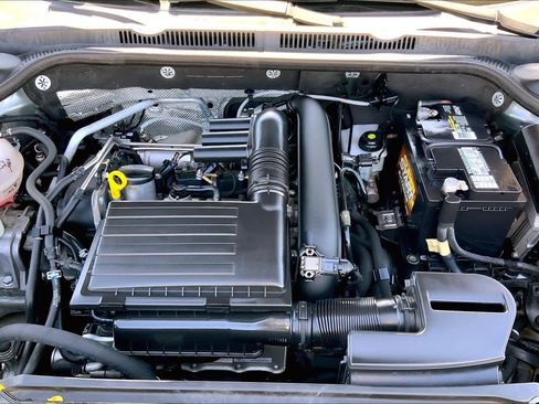 Used 2018 Volkswagen Jetta SE FWD image 29