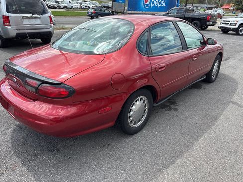 Used 1998 Ford Taurus SE image 17