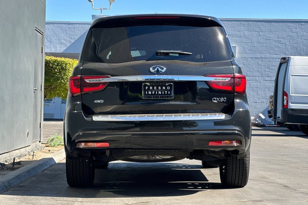 Used 2022 INFINITI QX80 Sensory w/ Cargo Package AWD/4WD image 5