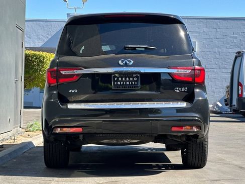 Used 2022 INFINITI QX80 Sensory w/ Cargo Package AWD/4WD image 5