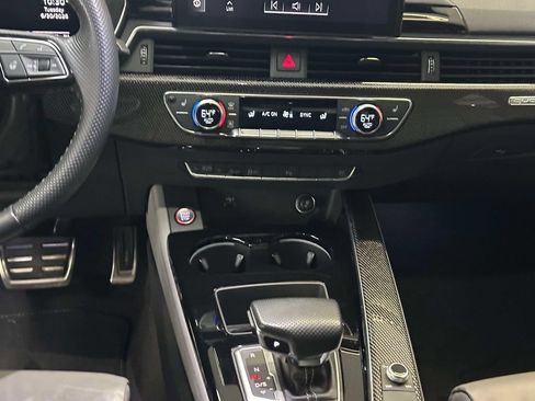 Used 2022 Audi S5 Premium Plus w/ Premium Plus Package AWD/4WD image 17