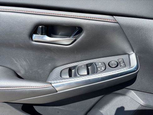 New 2025 Nissan Sentra SR w/ SR Premium Package image 22