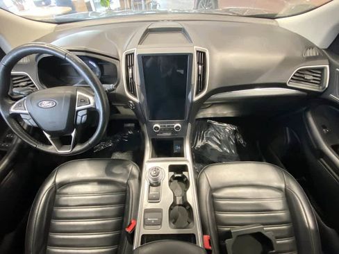 Used 2022 Ford Edge SEL w/ Convenience Package image 23