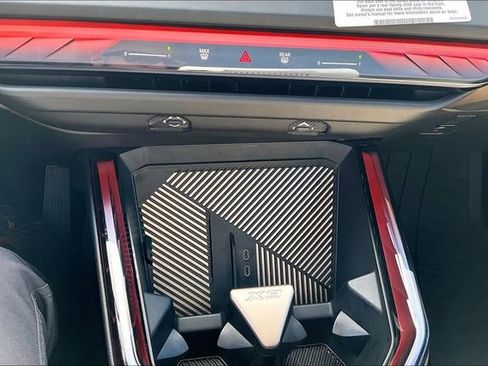 Used 2025 BMW X3 xDrive30i w/ Premium Package image 24