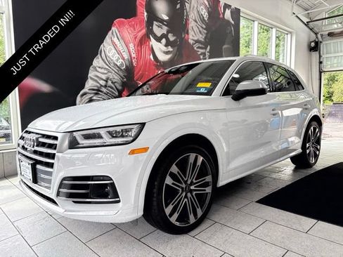 Used 2020 Audi SQ5 Prestige w/ Prestige Package AWD/4WD image 1