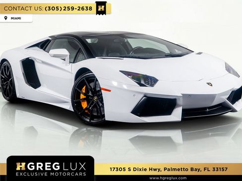 Used 2015 Lamborghini Aventador LP 700-4 image 1