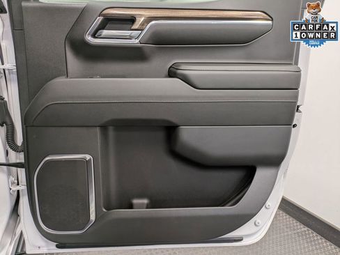 Used 2024 Chevrolet Silverado 1500 LT AWD/4WD image 26