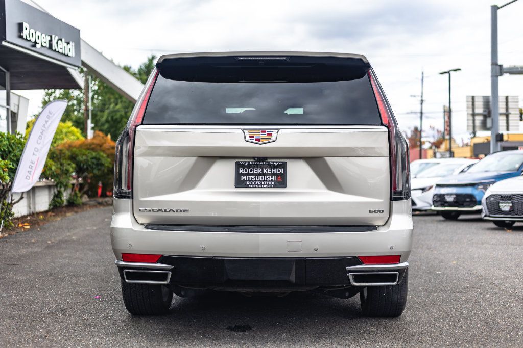 Used 2023 Cadillac Escalade Premium Luxury w/ Touring Package AWD/4WD image 8