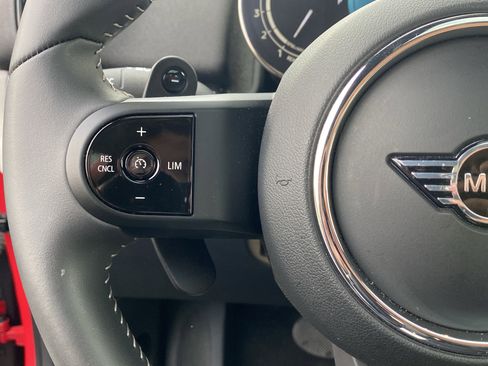 Certified 2024 MINI Cooper Countryman S w/ Signature Upholstery Package FWD image 32