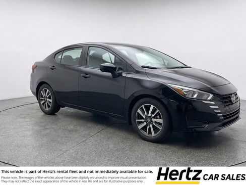 Used 2025 Nissan Versa SV FWD image 1