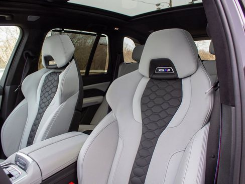 Used 2025 BMW X5 M Competition w/ Executive Package image 12