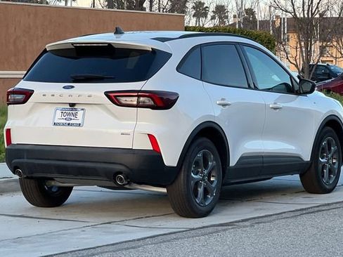 New 2025 Ford Escape ST-Line w/ Equipment Group 301A image 4