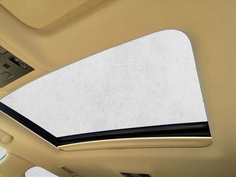 Used 2020 Lexus LX 570 4WD w/ Luxury Package image 14