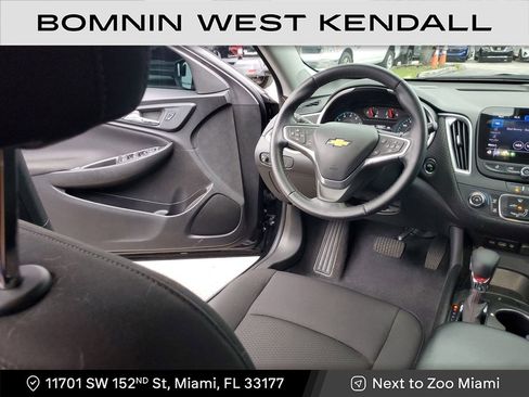 Used 2023 Chevrolet Malibu RS image 15