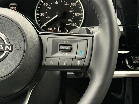 New 2025 Nissan Pathfinder SL w/ Black Appearance Package image 25