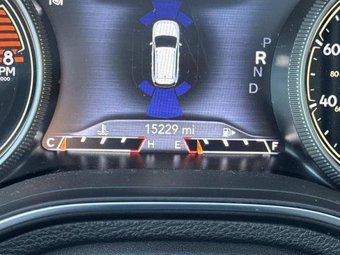 Used 2021 Jeep Cherokee Limited w/ Mopar Interior Package image 21