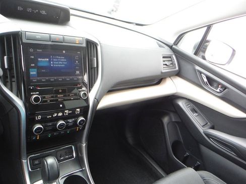 Used 2019 Subaru Ascent Premium AWD/4WD image 17