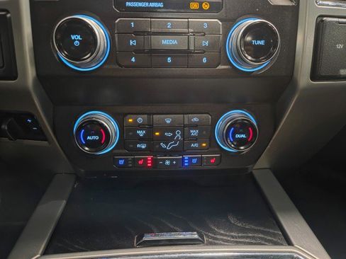 Used 2019 Ford F250 Platinum w/ Platinum Ultimate Package image 54