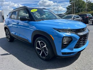 Used 2023 Chevrolet TrailBlazer RS w/ Technology Package image 1