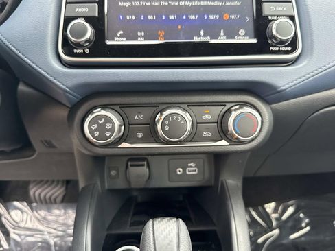 Certified 2025 Nissan Versa SV w/ Trunk Package FWD image 25