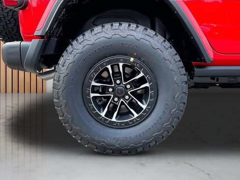 New 2026 Jeep Wrangler Unlimited Rubicon AWD/4WD image 34