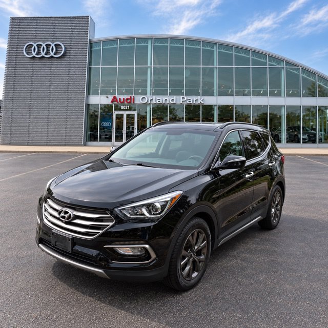 Used 2017 Hyundai Santa Fe Sport AWD/4WD image 1
