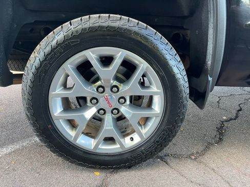 Used 2018 GMC Sierra 1500 SLT w/ SLT Premium Package image 11